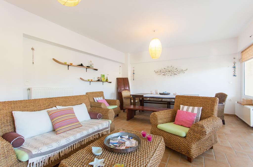 Marathon Beachside Villa 100M From The Beach شينياس المظهر الخارجي الصورة